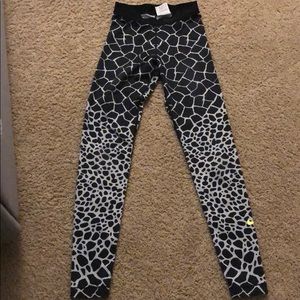 Nike pro leggings XS